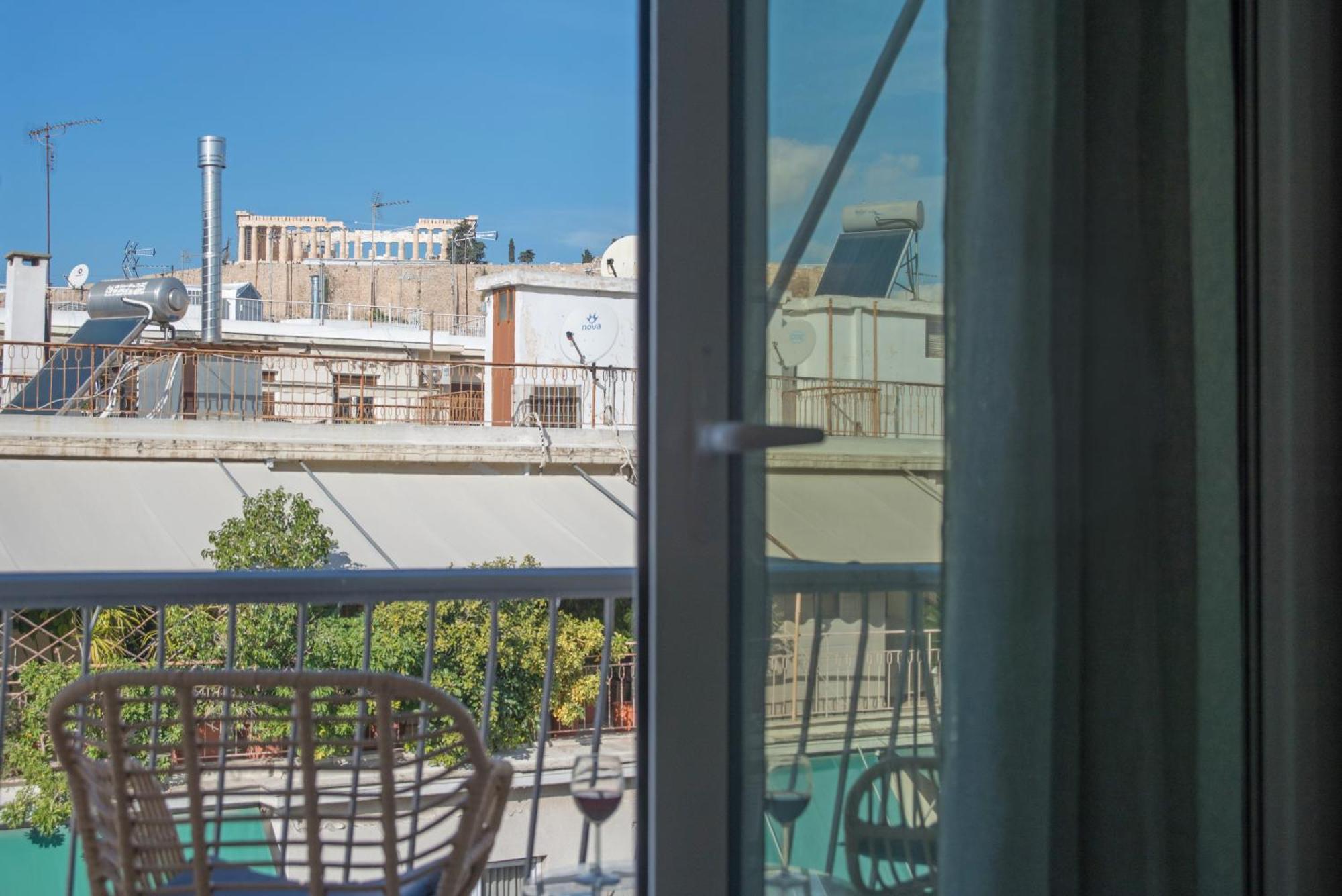 Acropolis View Apt In Koukaki Athen Exterior foto
